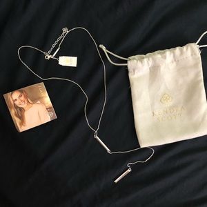 Kendra Scott necklace new